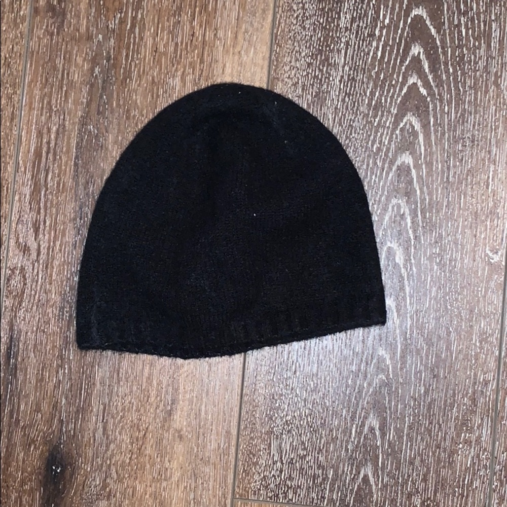 Black beanie